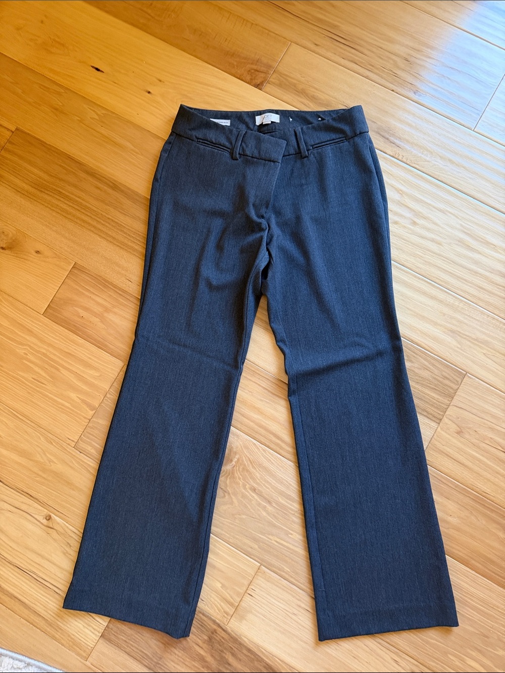 Loft trouser. These are so comfy. Have a little stretch. Size 6petite